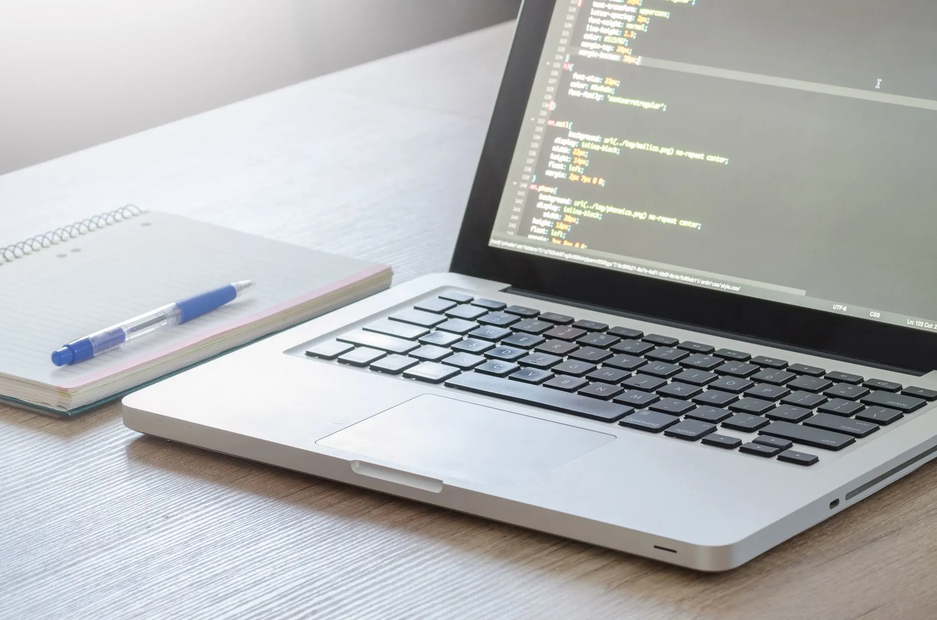 Tối ưu hóa luồng dữ liệu của AI Agents: Làm sao để không biến website thành 'hộp đen' khó quản lý